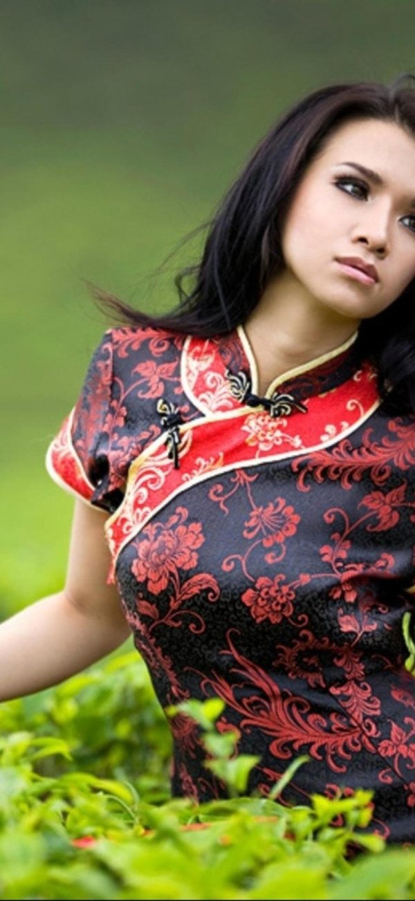 Узбекская девушка