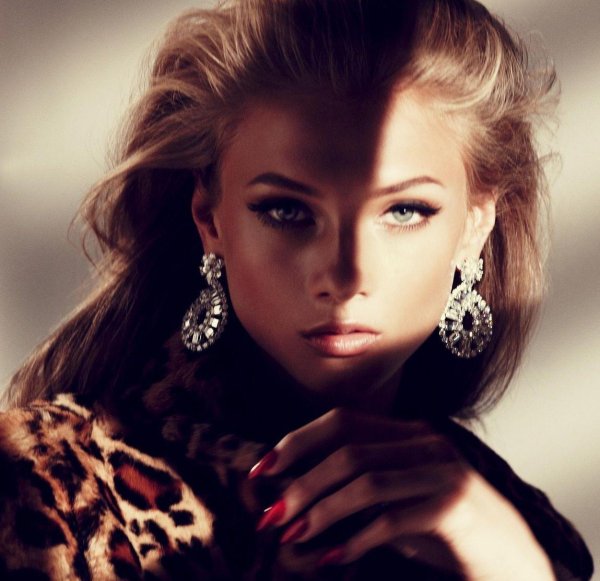 Ухоженная девушка