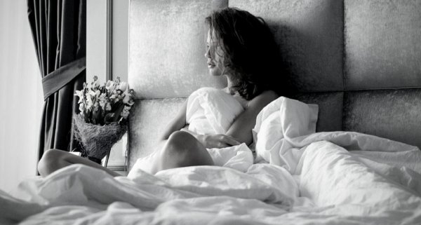 Утро девушка