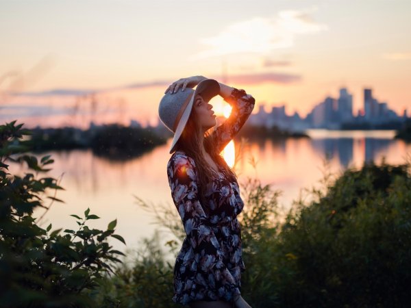 Солнце девушка