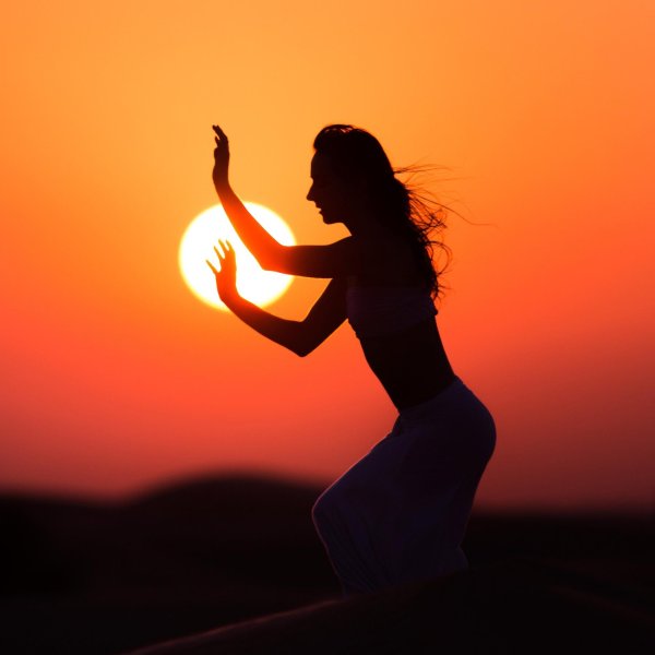 Солнце девушка