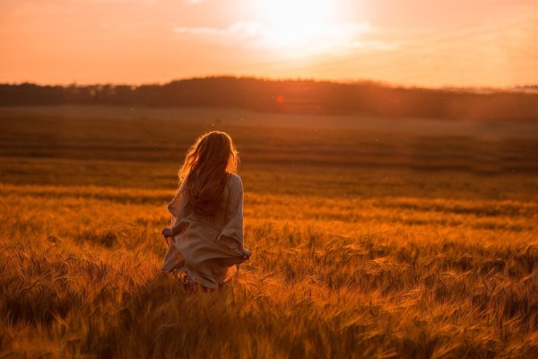 Солнце девушка