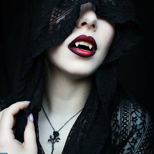 Страшно девушка