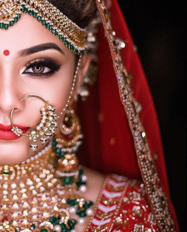 Девушка индия