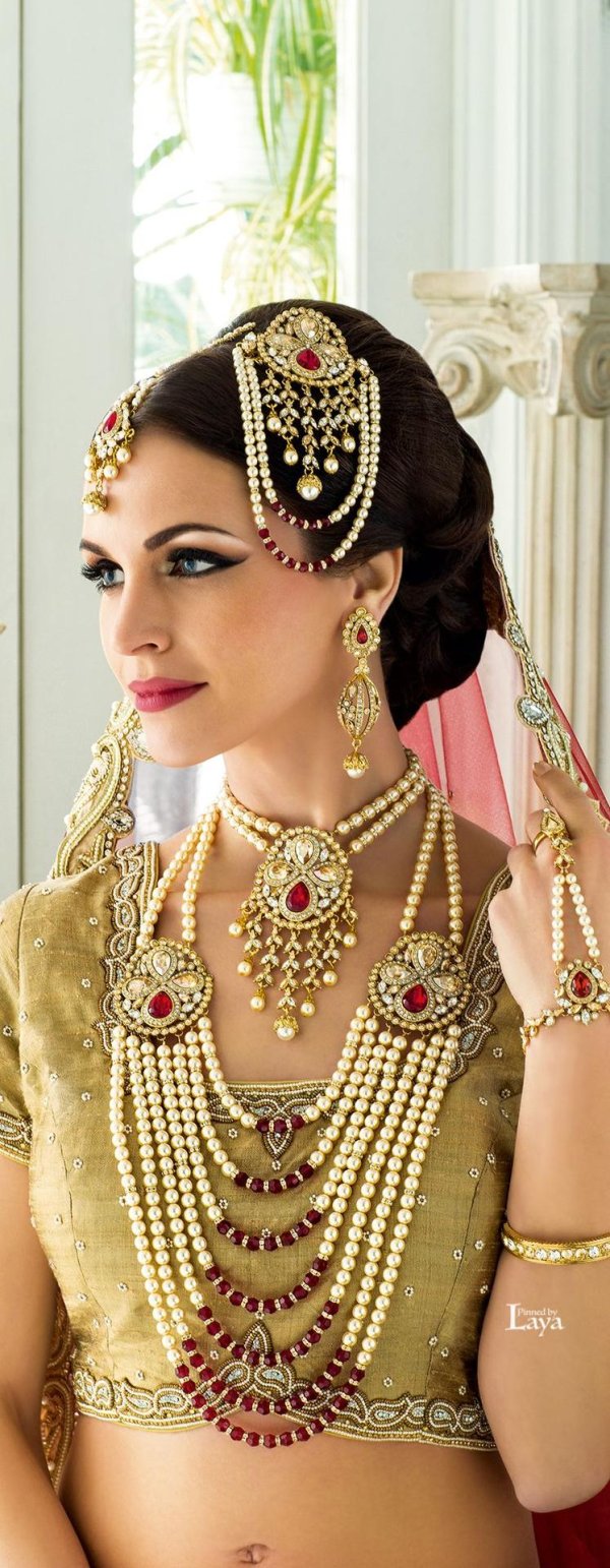 Девушка индия