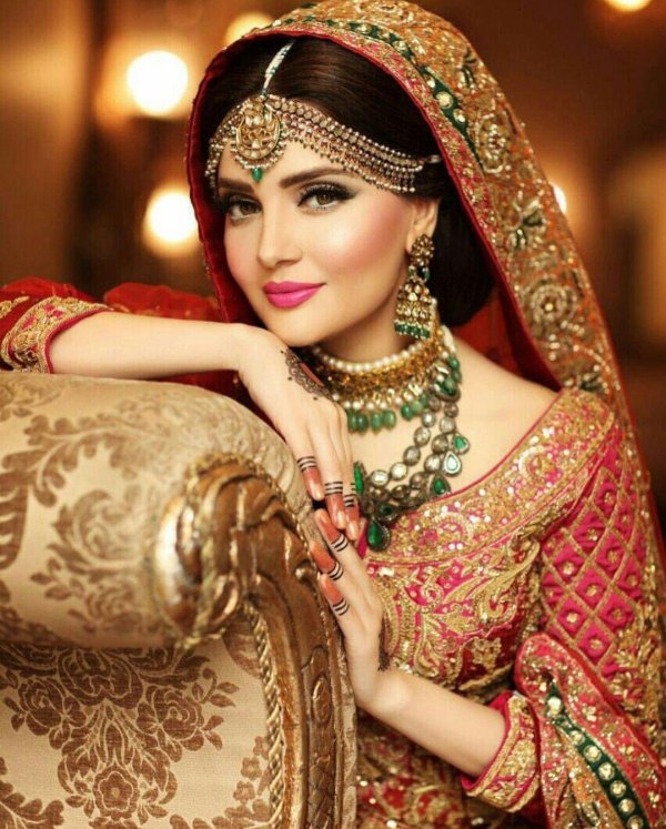 Девушка индия