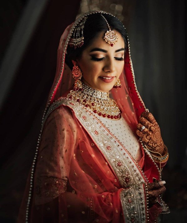 Девушка индия