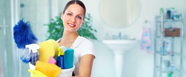 Девушка клининг