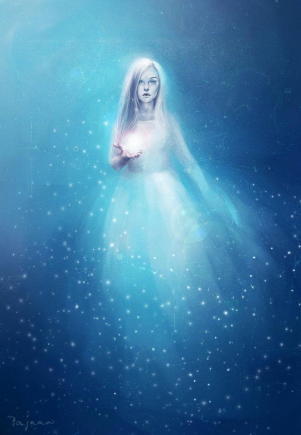 Девушка призрак