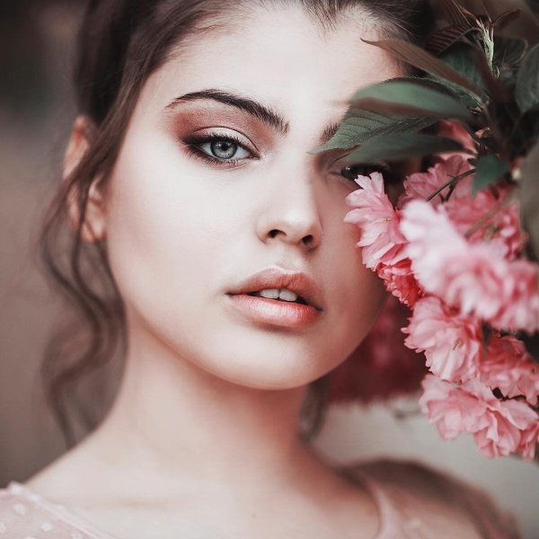 Необычные с девушками