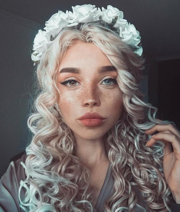 Необычные с девушками