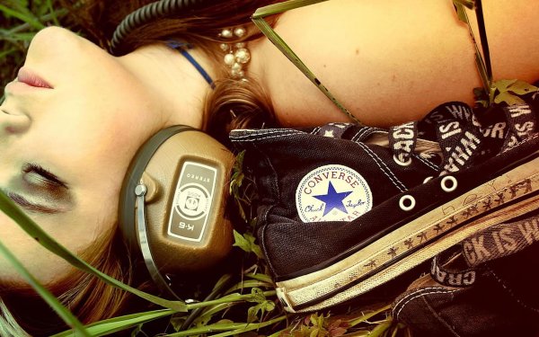 Девушка и солнце