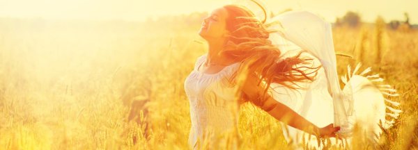 Девушка и солнце