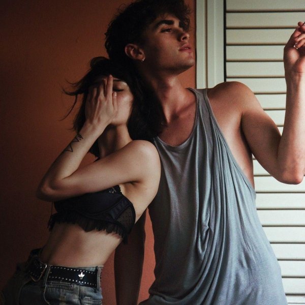 Эстетичные с девушками