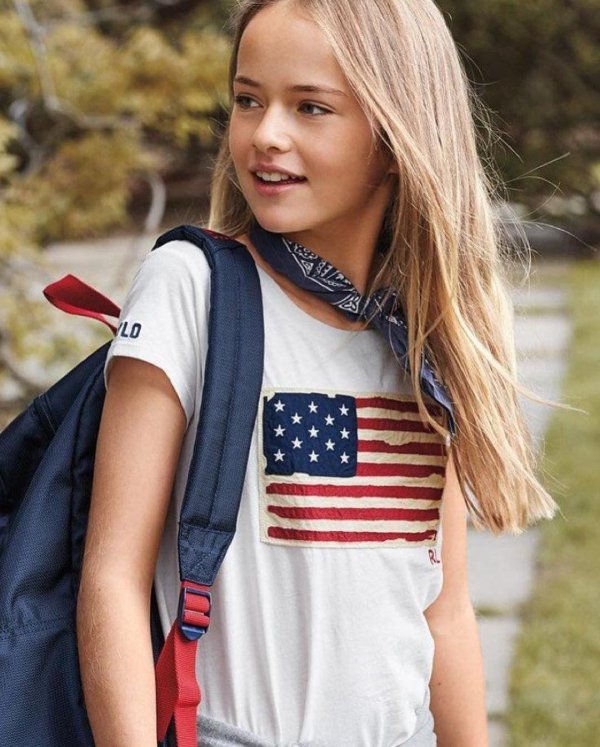 Девушка 12 лет