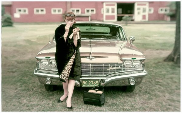 С девушками ретро