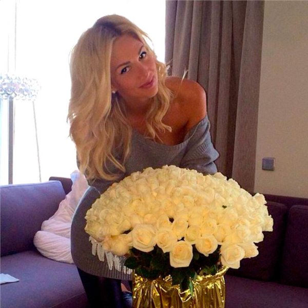 виктория лопырева