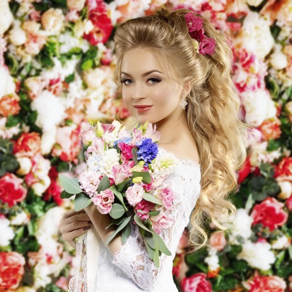 девушка цветами