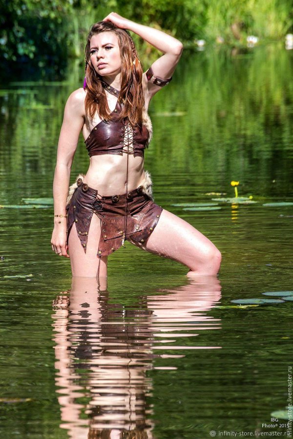 С девушками амазонками