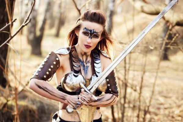 С девушками амазонками