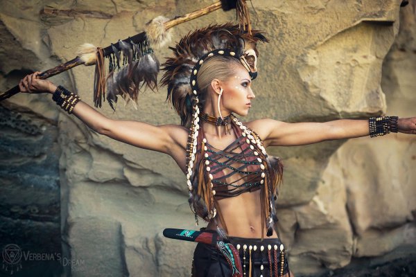 С девушками амазонками