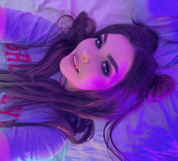 Лена самая девушка