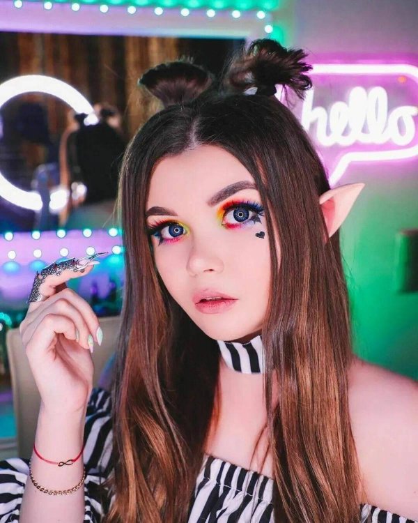 Лена самая девушка