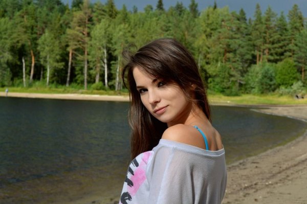 Лена самая девушка