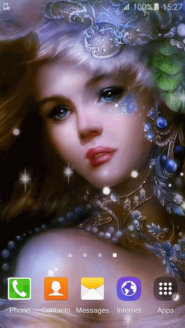 Со сказочными девушками