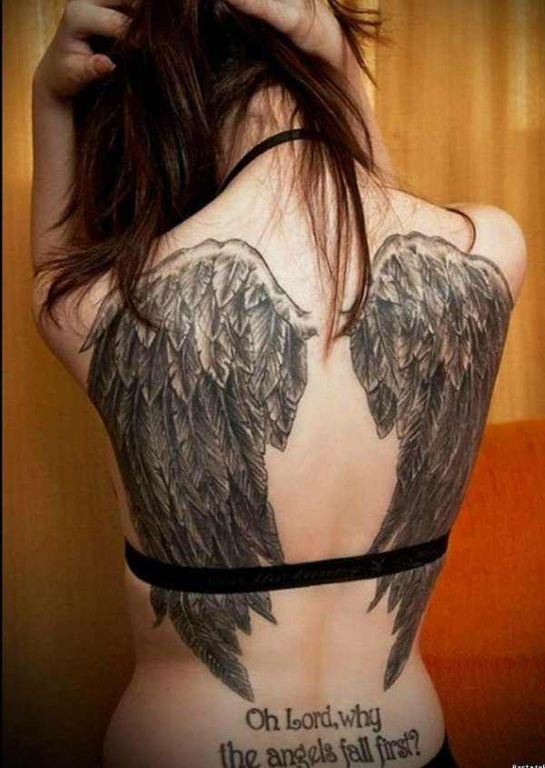 Девушка на спине