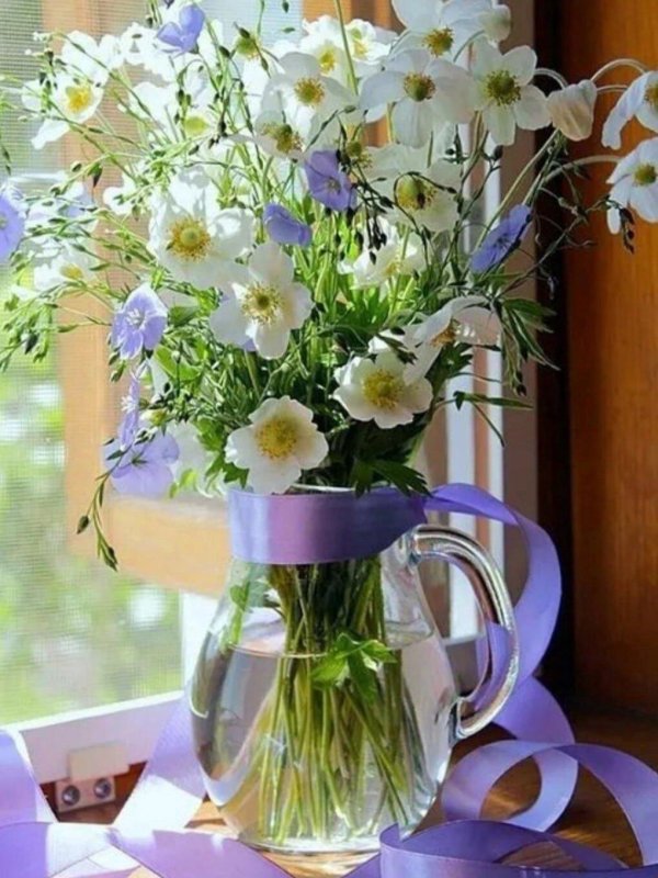 красивый букет в вазе