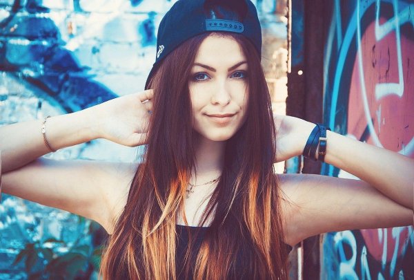 С крутыми девушками