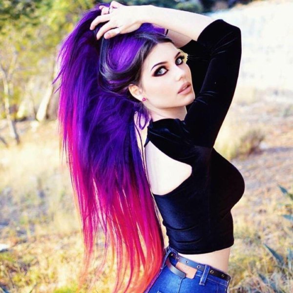 С крутыми девушками