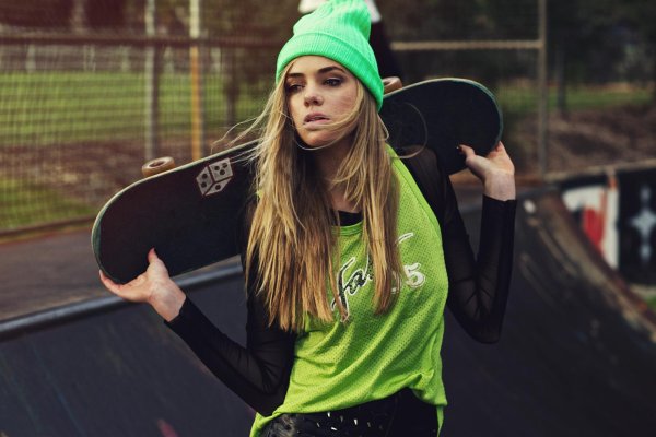 С крутыми девушками