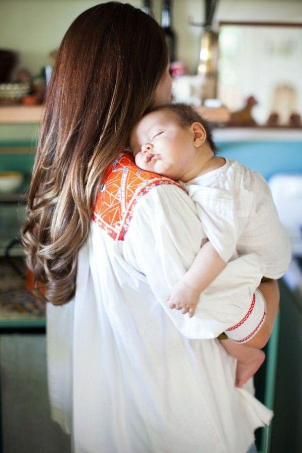 Девушка с ребенком