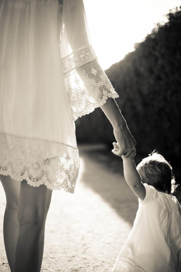 Девушка с ребенком