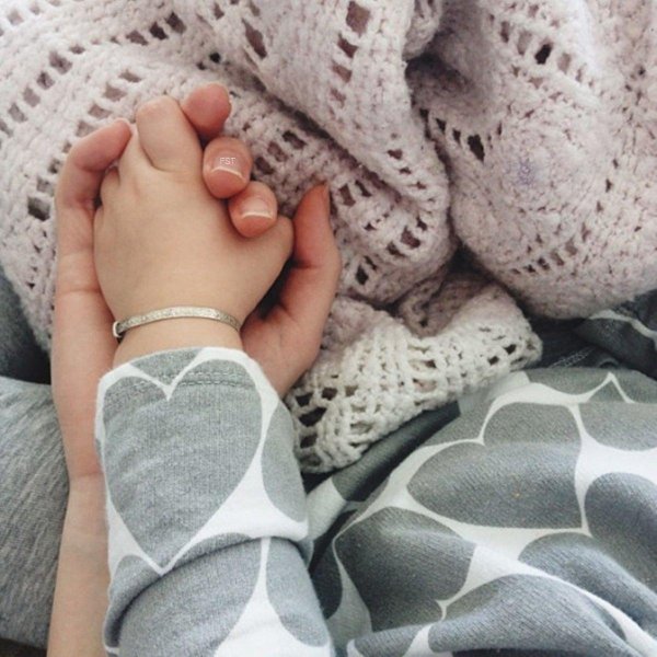 Девушка с ребенком