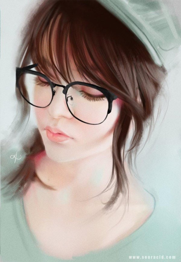 Девушка с очками