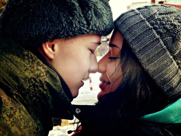 Солдат и девушка