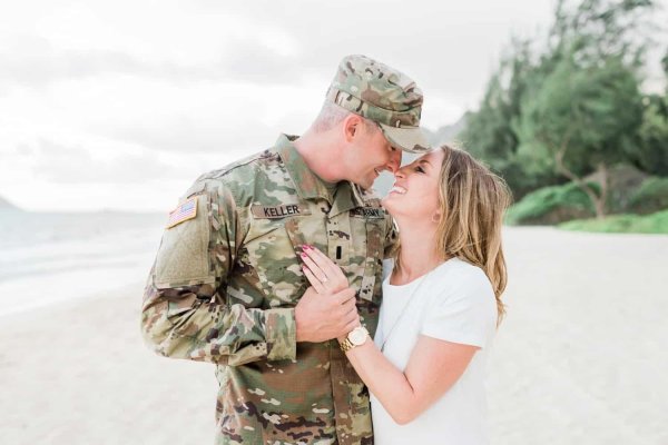 Солдат и девушка