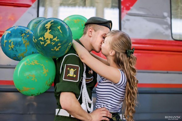 Солдат и девушка
