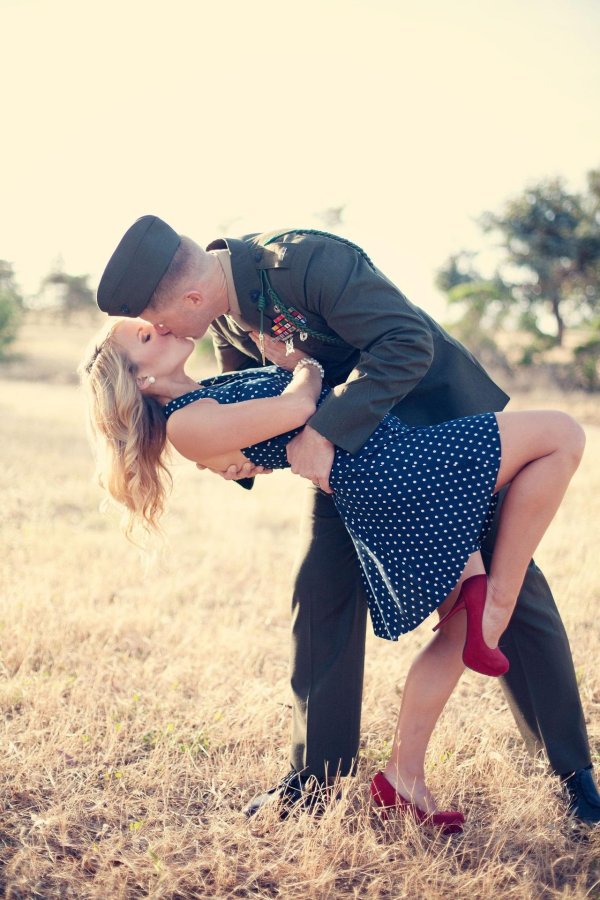 Солдат и девушка