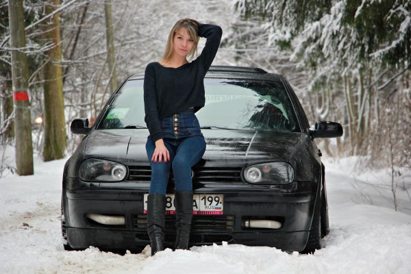 Тачки с девушками