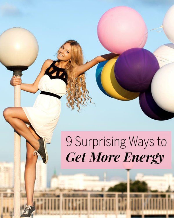 Девушка с шариками