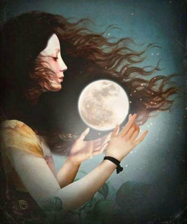 Полнолуние и девушка