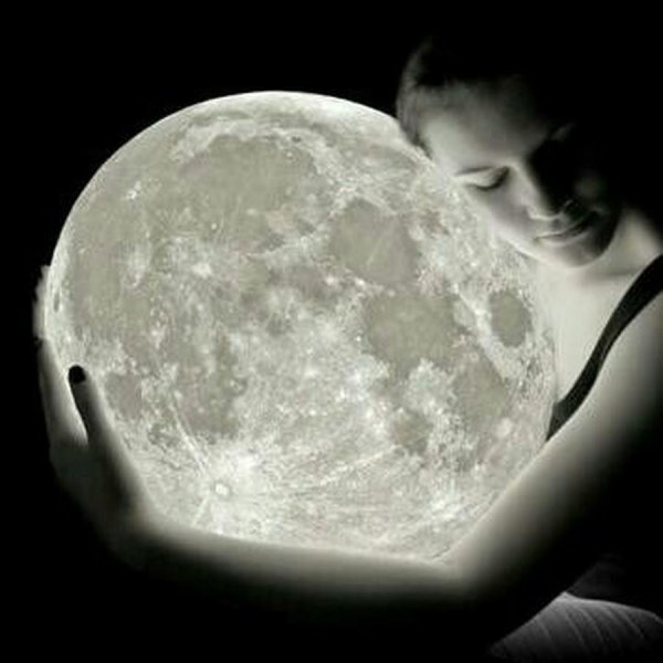 Полнолуние и девушка