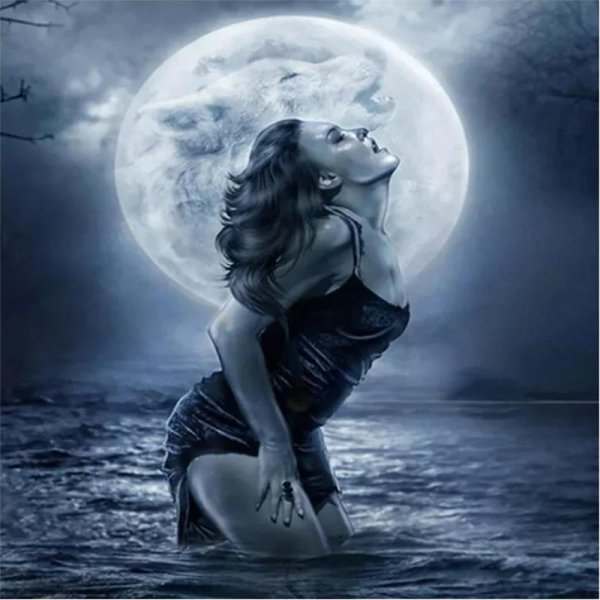 Полнолуние и девушка