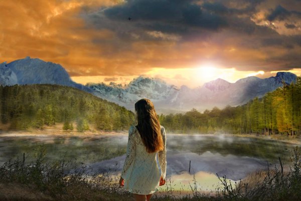 Рассвет и девушка