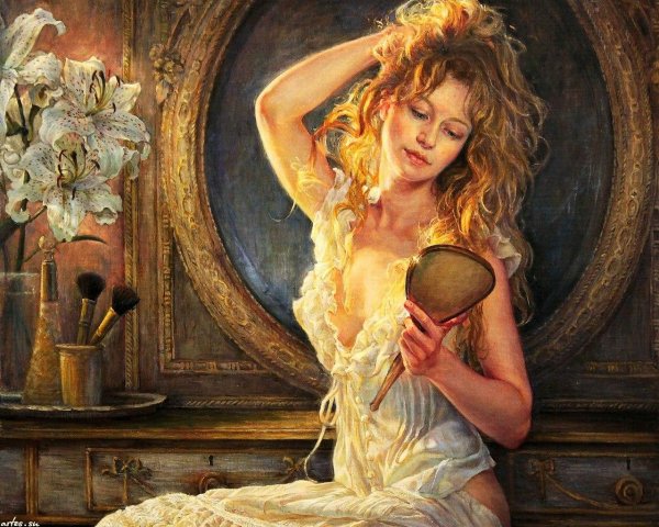 Девушка перед зеркалом