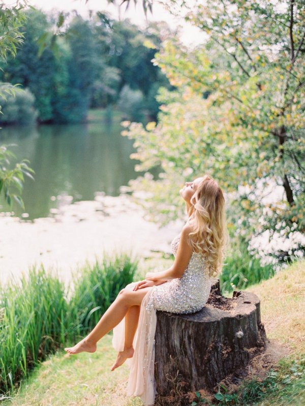 С девушками и природой